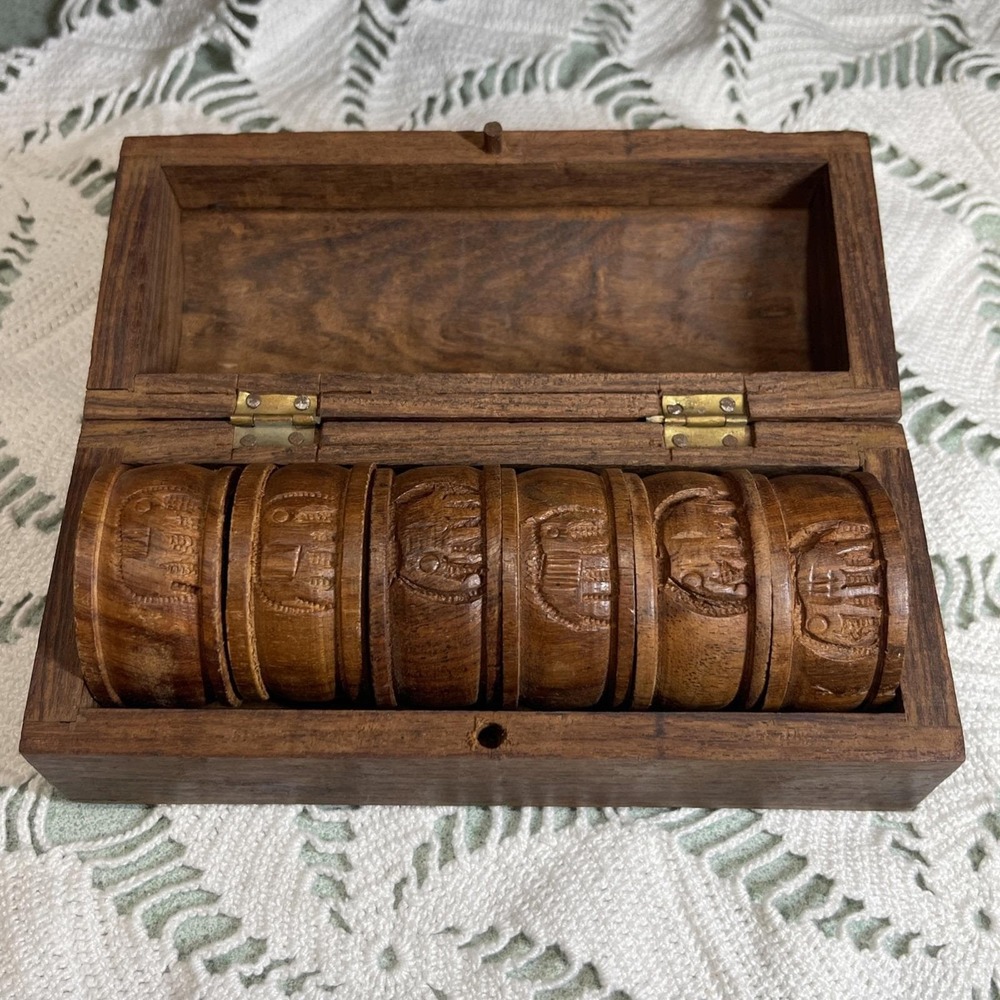 Vintage JCS Co Hand Carved Wooden Elephant Napkin Rings Set of 6 Box